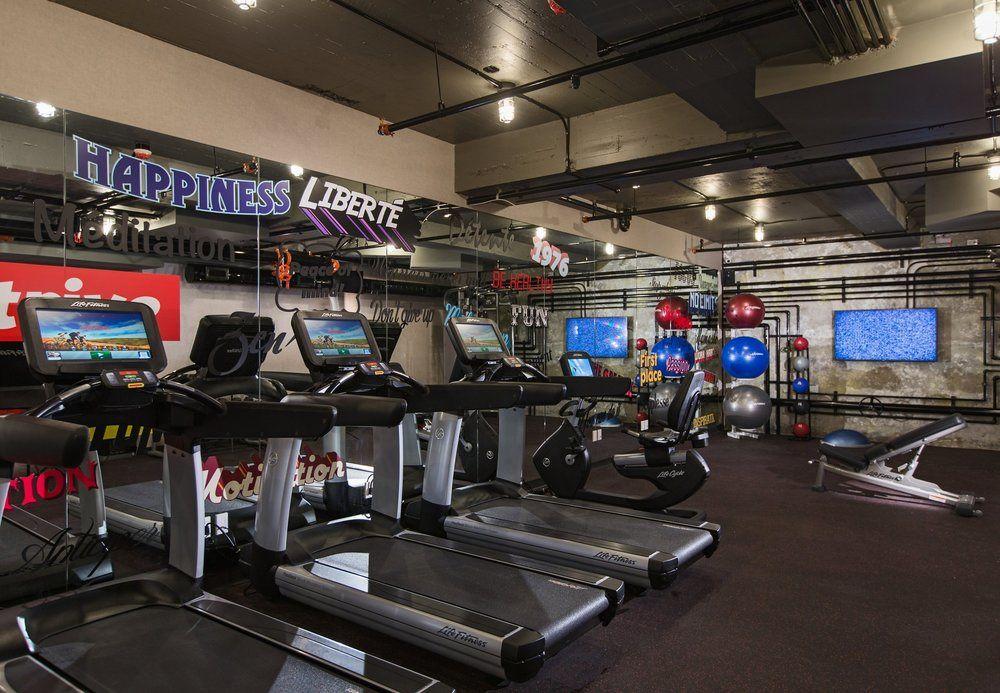 Renaissance Centre-ville 4*